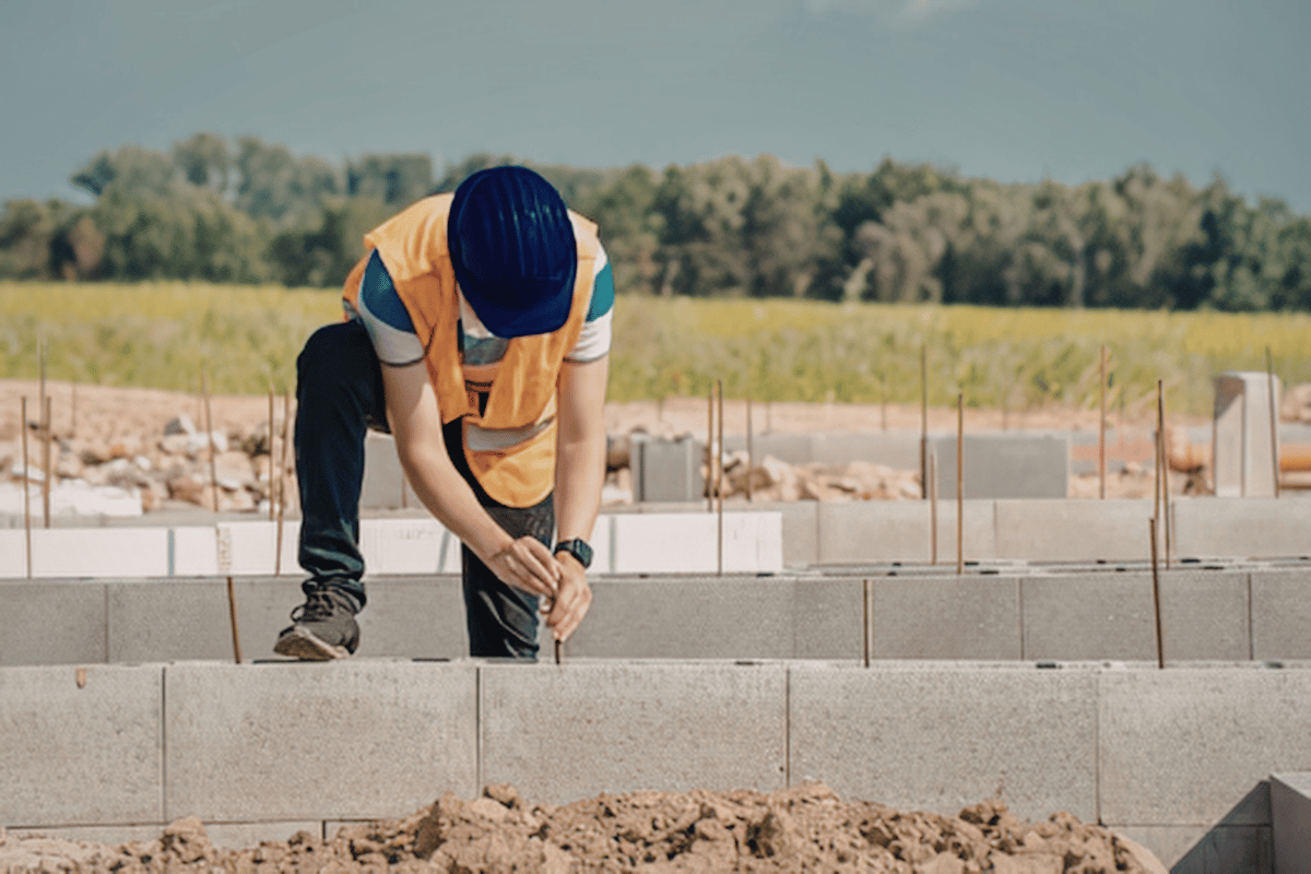 foundation wall cutting construction
