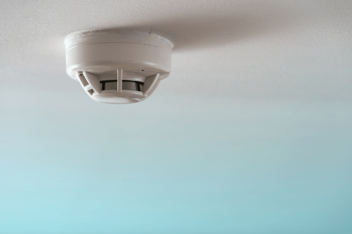 smoke detector basement apartment fire safety