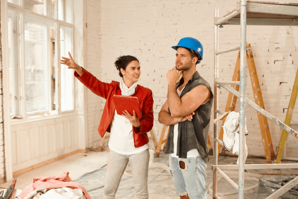 contractor explaining renovation